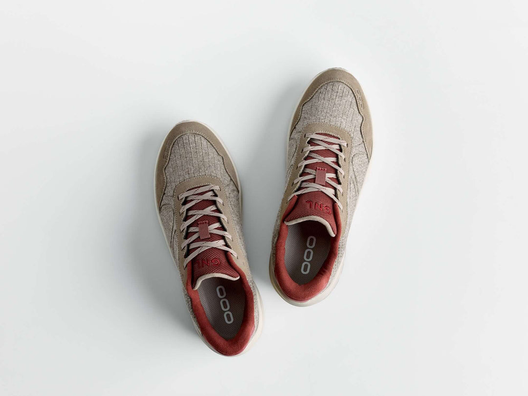 GNL Fast Walk – dynamic walking sneaker designed for speed and comfort with advanced 360°WALK cushioning and sleek profile.