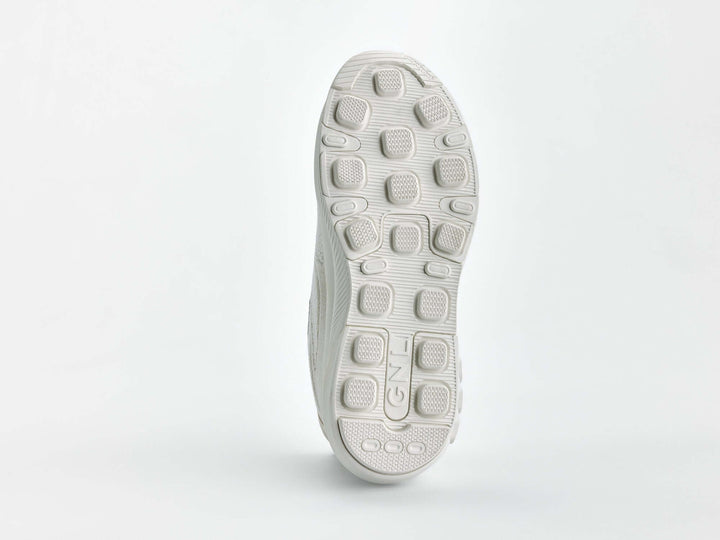 GNL Fast Walk – dynamic walking sneaker designed for speed and comfort with advanced 360°WALK cushioning and sleek profile.