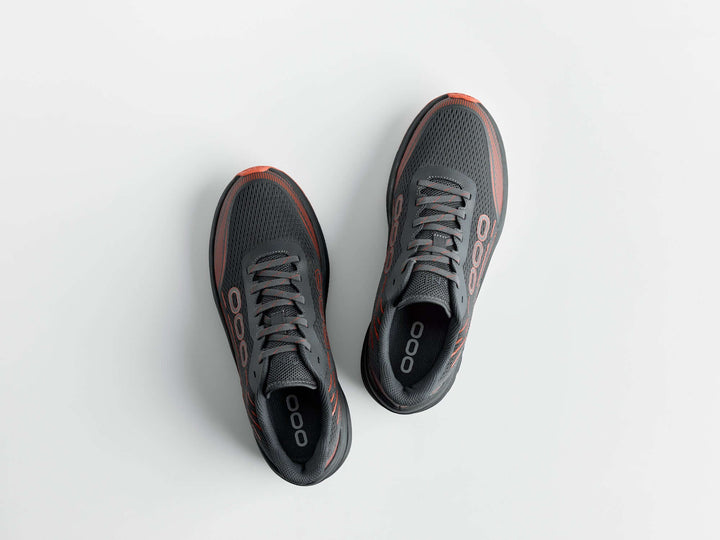 GNL Fast Walk – dynamic walking sneaker designed for speed and comfort with advanced 360°WALK cushioning and sleek profile.