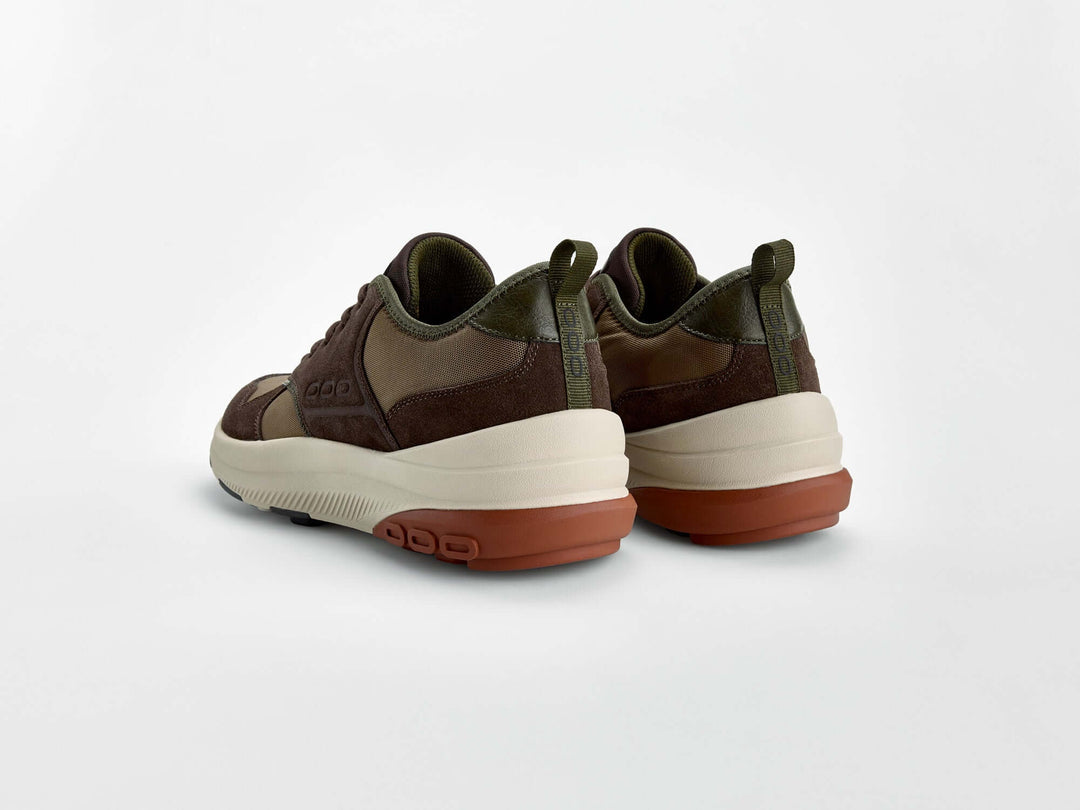 GNL Office Walk – sophisticated walking sneaker combining breathable mesh, refined leather overlays, and 360°WALK sole for everyday use.