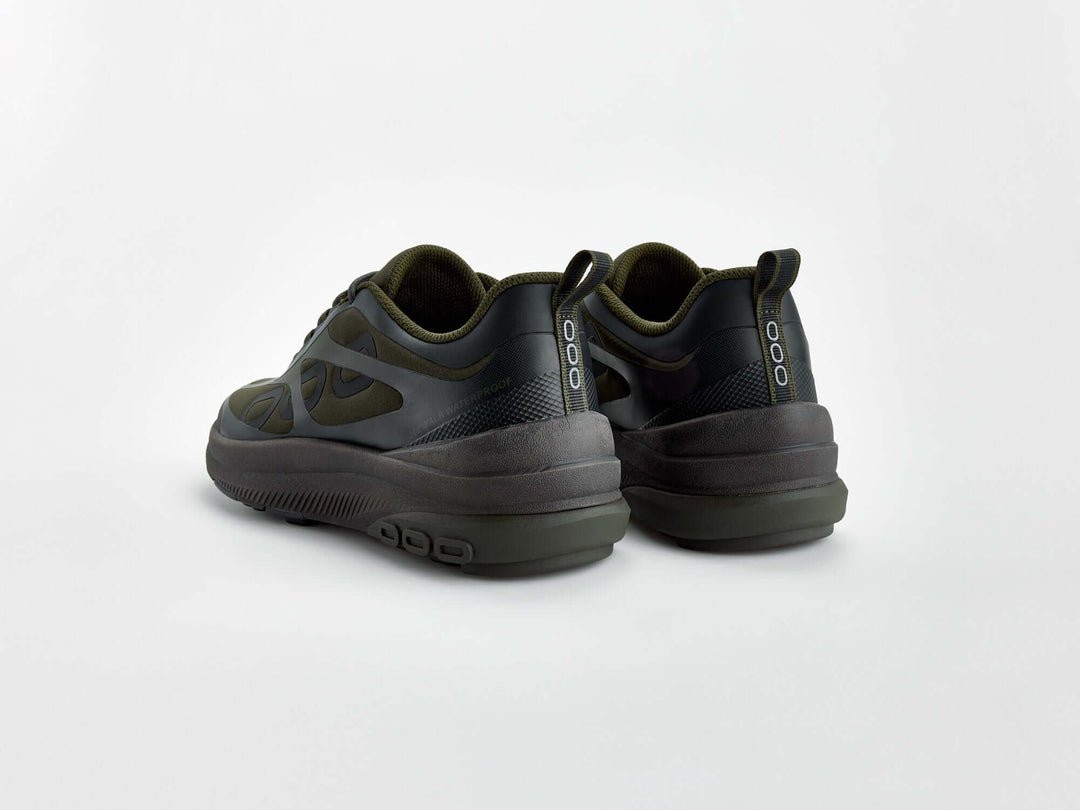 GNL Track Walk – high-performance walking shoe with recycled 3D-mesh, enhanced stability, and 360°WALK sole for all-terrain routes.