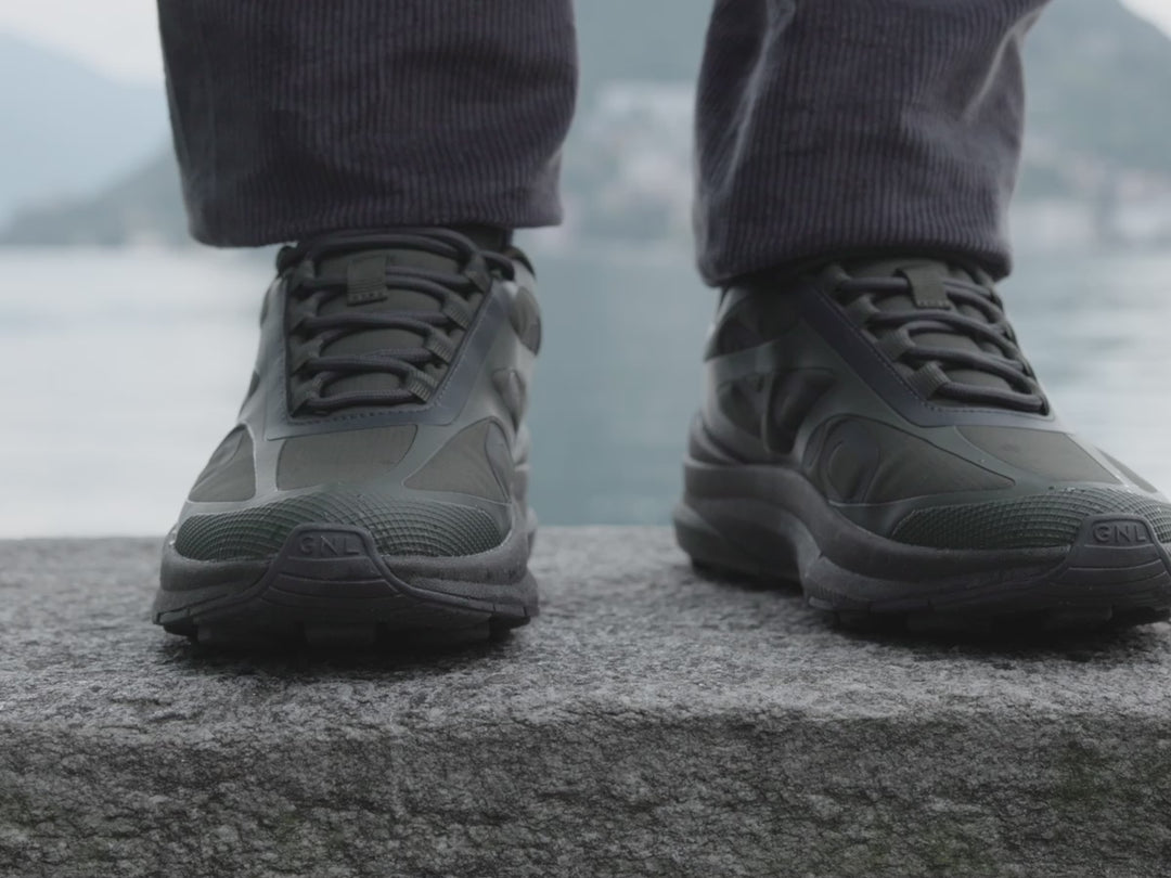 GNL Track Walk – high-performance walking shoe with recycled 3D-mesh, enhanced stability, and 360°WALK sole for all-terrain routes.