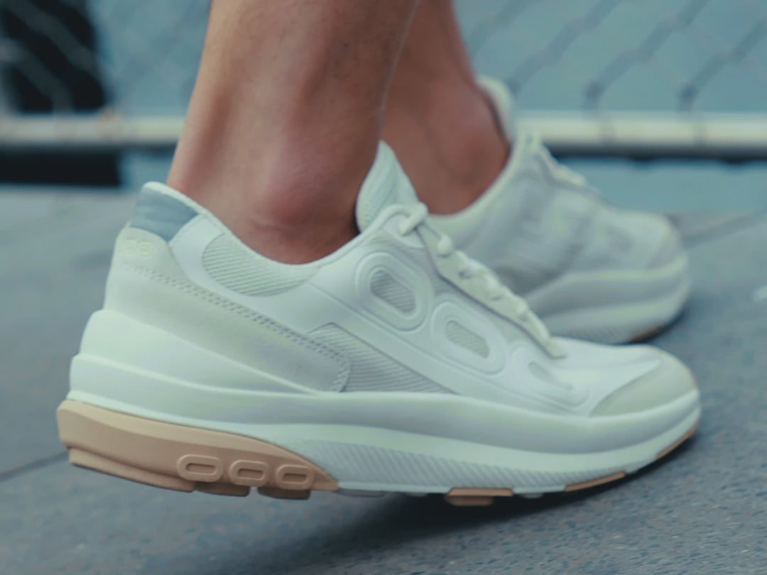 Easy Walk White