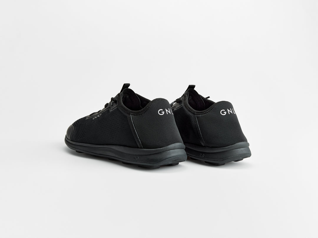 Shore Walk Black